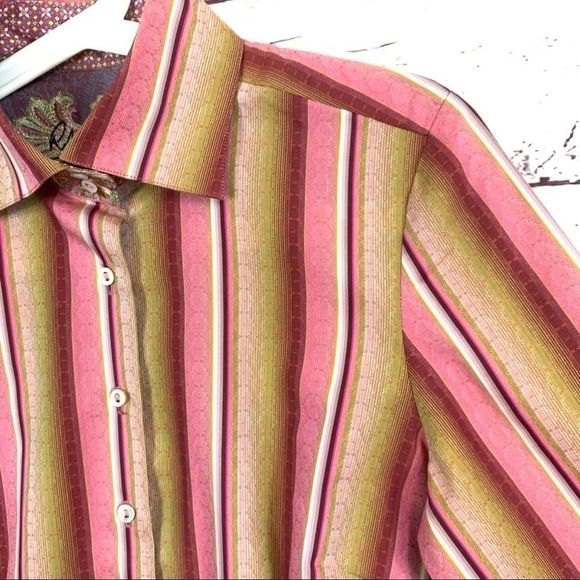 NWOT Robert Graham GORGEOUS Blouse Size XS! - Picture 4 of 16